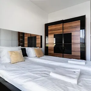 Apartament Apartament Platinum Towers - Golden - One Bedroom Polska